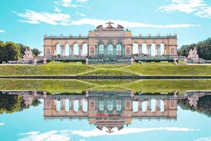 钢铁意志，荣耀征途：北京首钢险胜对手，书写不败传奇