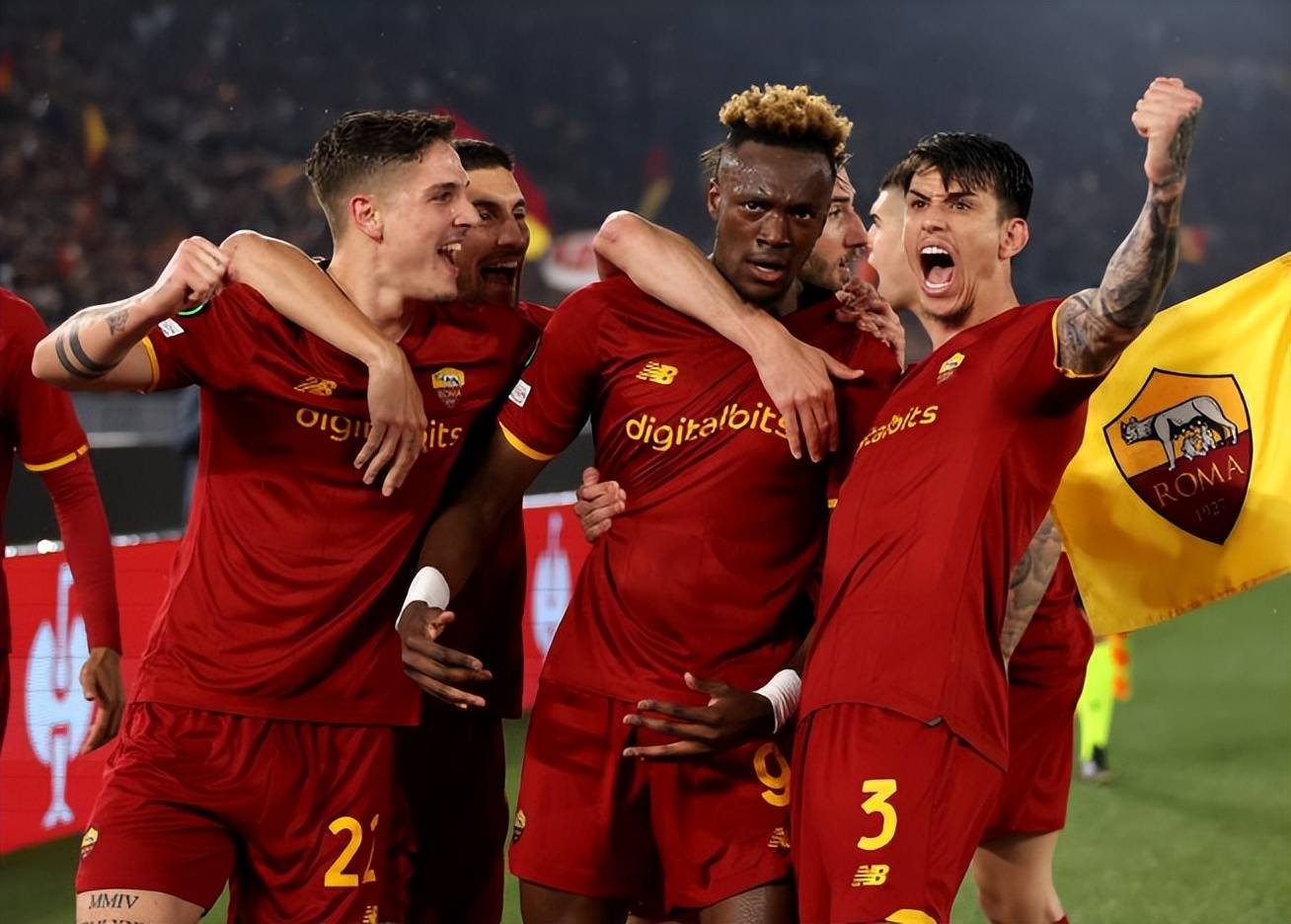 爱游戏入口-关于罗马主场胜利，球迷沸腾欢呼的信息