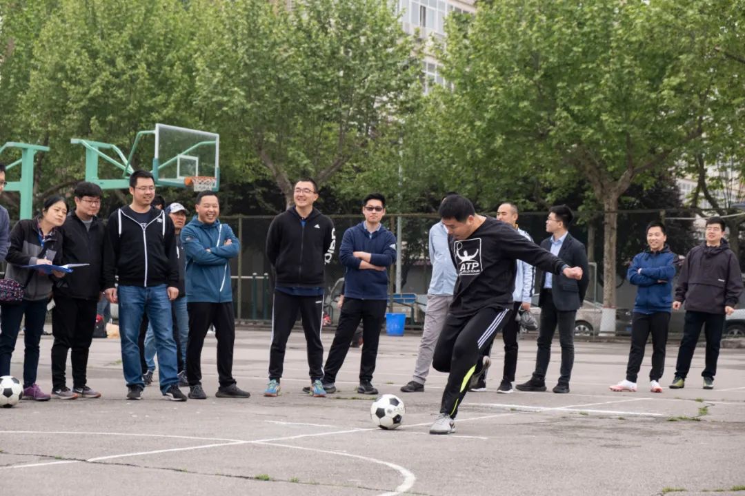 爱游戏app下载-关于安徽队员奋勇争先，为带来胜利贡献一己之力的信息