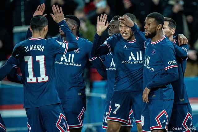 巴黎圣日耳曼主场高兴,欢庆胜利的简单介绍 巴黎圣日耳曼主场高兴,欢庆胜利的简单介绍