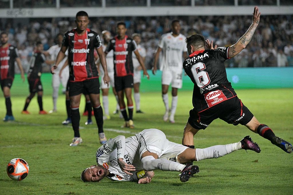 爱游戏在线登录-马德里竞技中场受伤，不排除替补上场的简单介绍