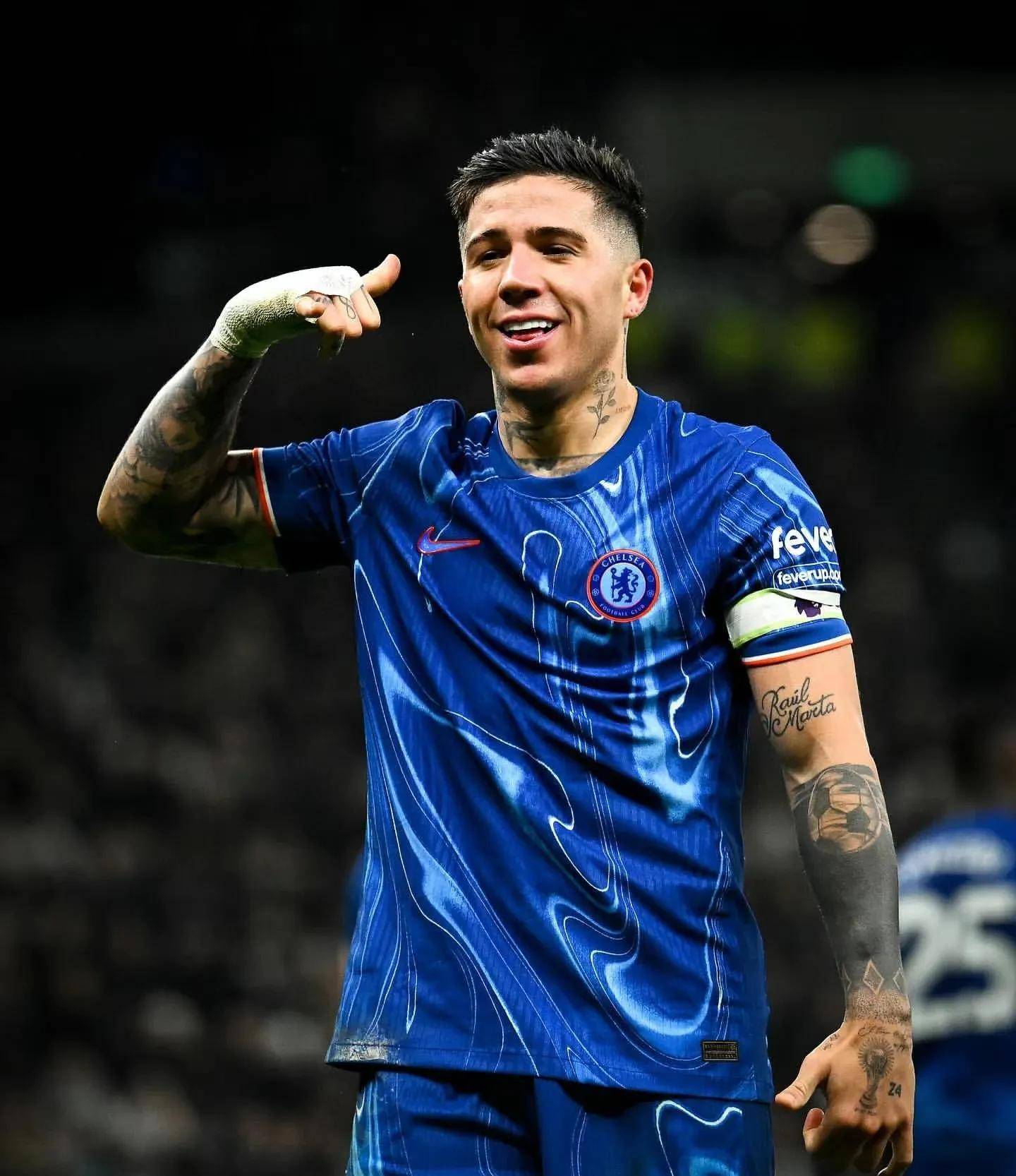 切尔西球员展现团队精神,备战周末比赛 切尔西球员展现团队精神,备战周末比赛