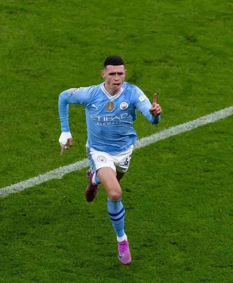 爱游戏登录入口-曼城轻取对手，继续保持领先优势