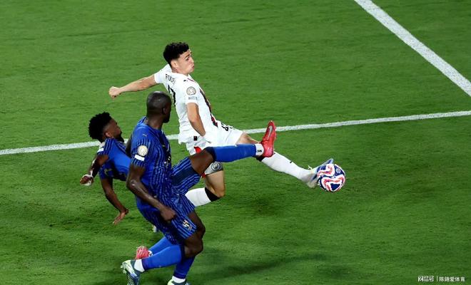 包含东欧球队惊险晋级,力争进军亚洲赛场决赛的词条 包含东欧球队惊险晋级,力争进军亚洲赛场决赛的词条