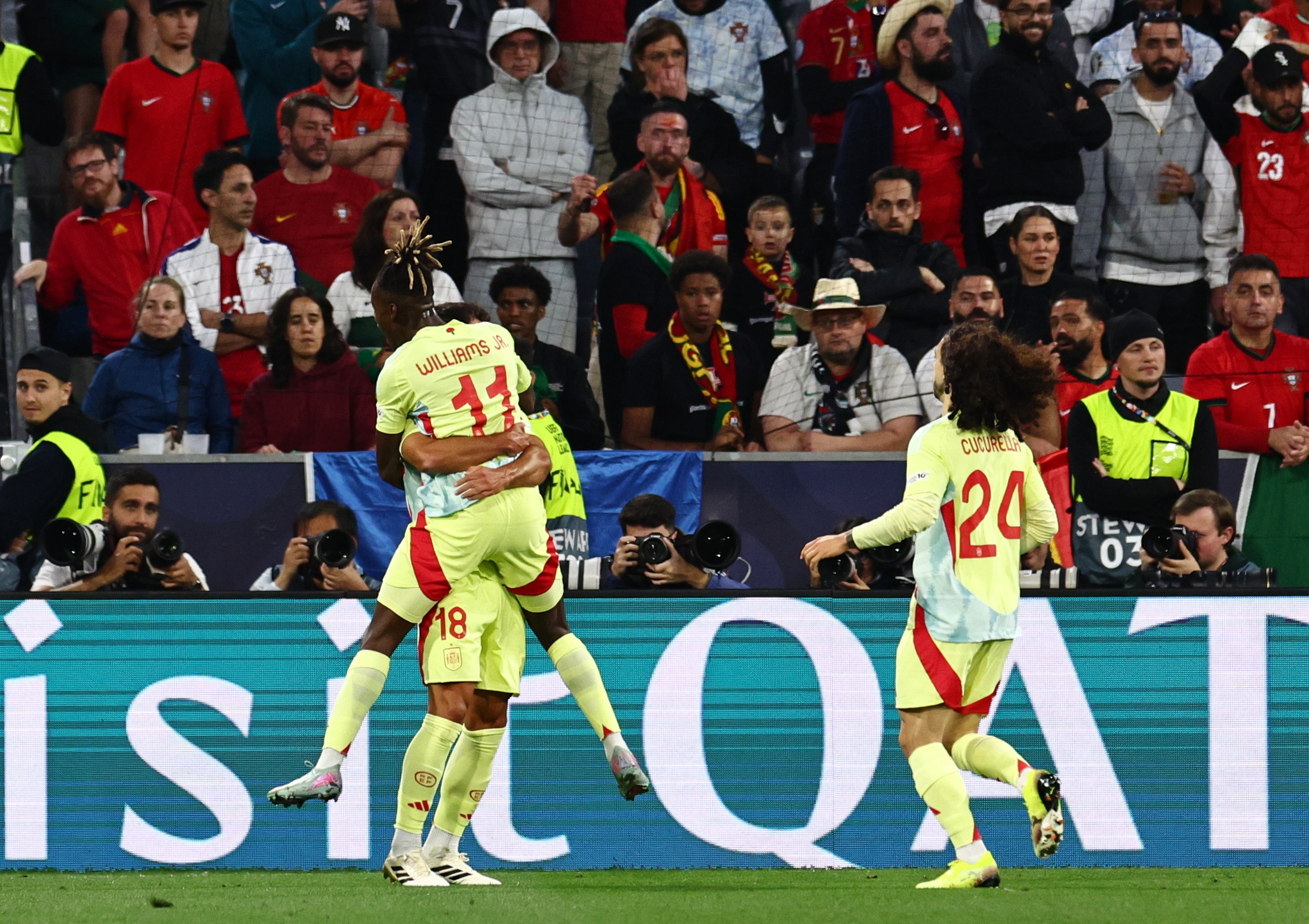 爱游戏登录入口-葡萄牙队在男子草地曲棍球比赛中夺魁