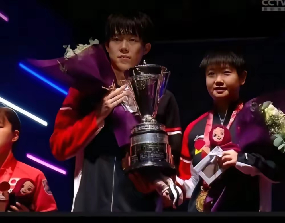 爱游戏app下载-男子组比赛激烈角逐，争夺金银铜奖牌的简单介绍