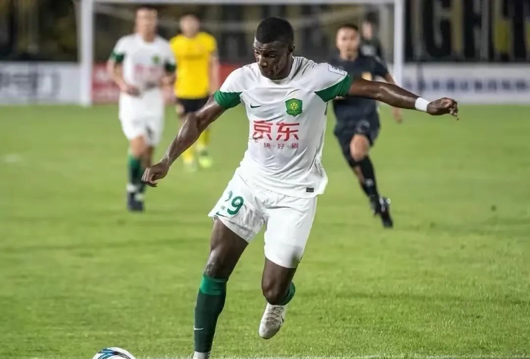 北京国安客场逆转,取得关键胜利 北京国安客场逆转,取得关键胜利