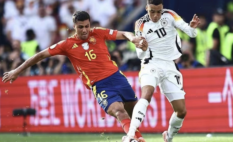 西班牙队遭遇逆转,惨遭淘汰出局 西班牙队遭遇逆转,惨遭淘汰出局