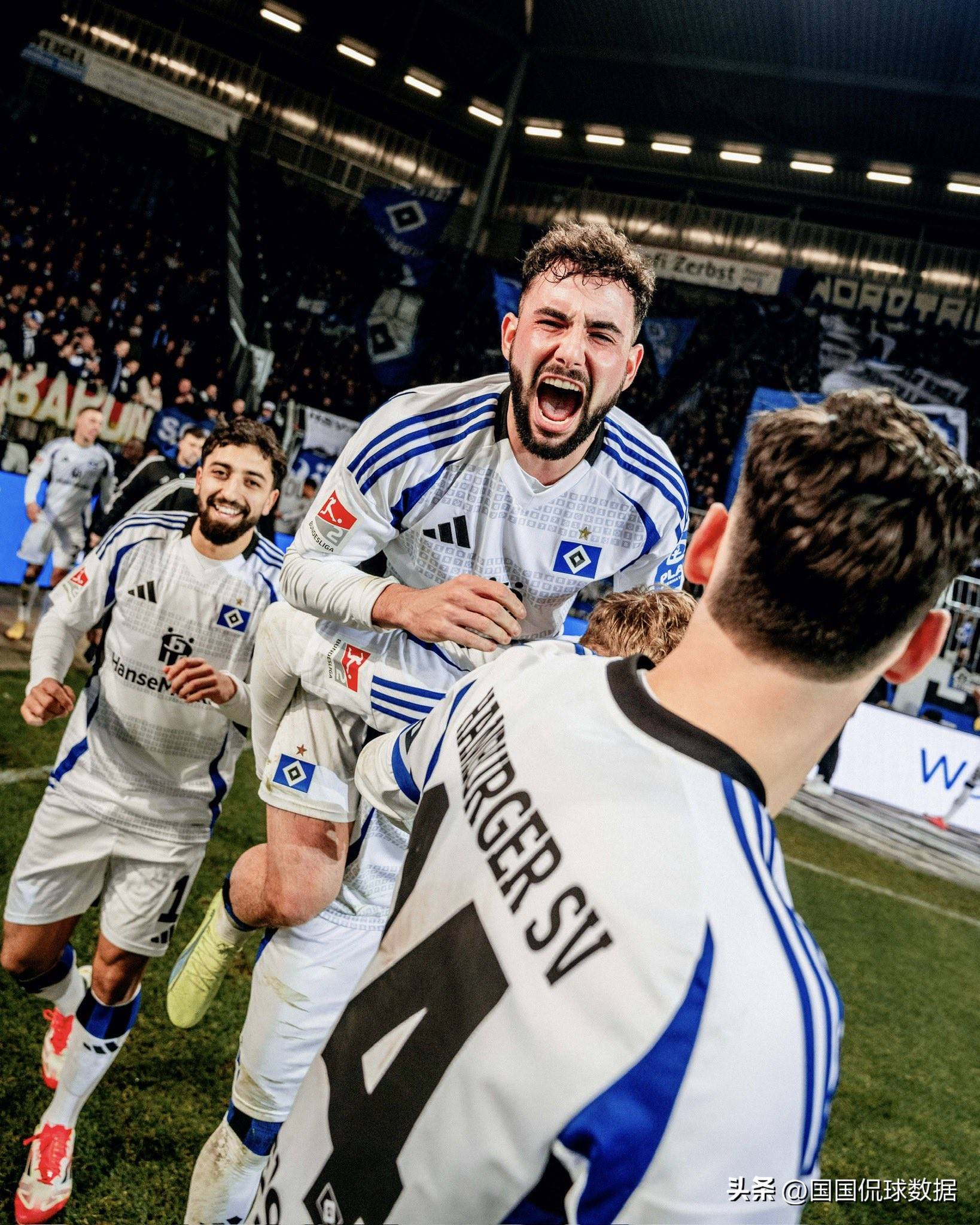 汉堡队战胜实力强大对手，展现团队实力