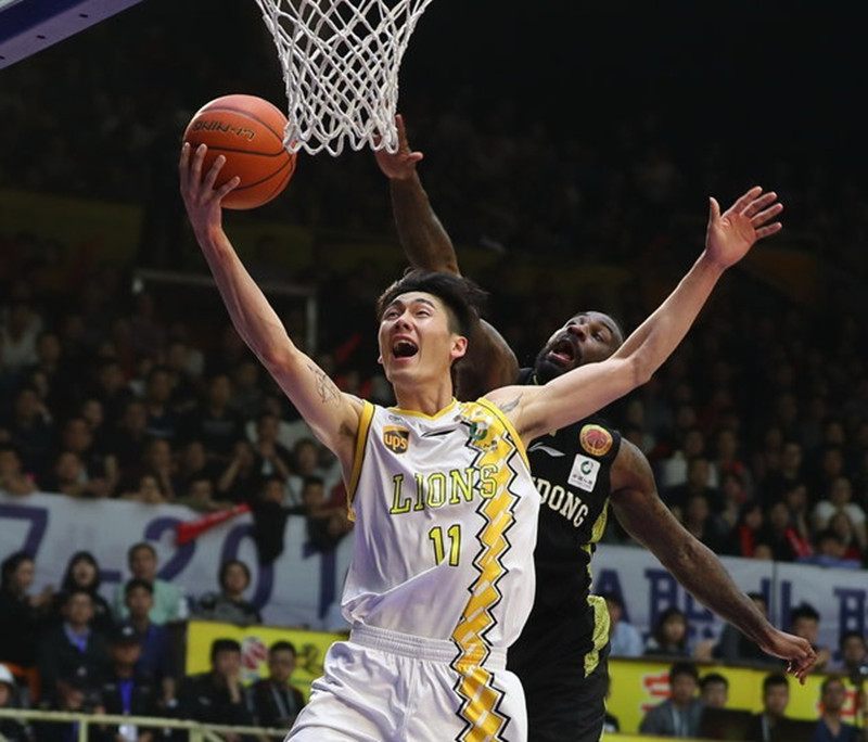 富力围甲比赛瞬间强势展现，球队晋级欣喜