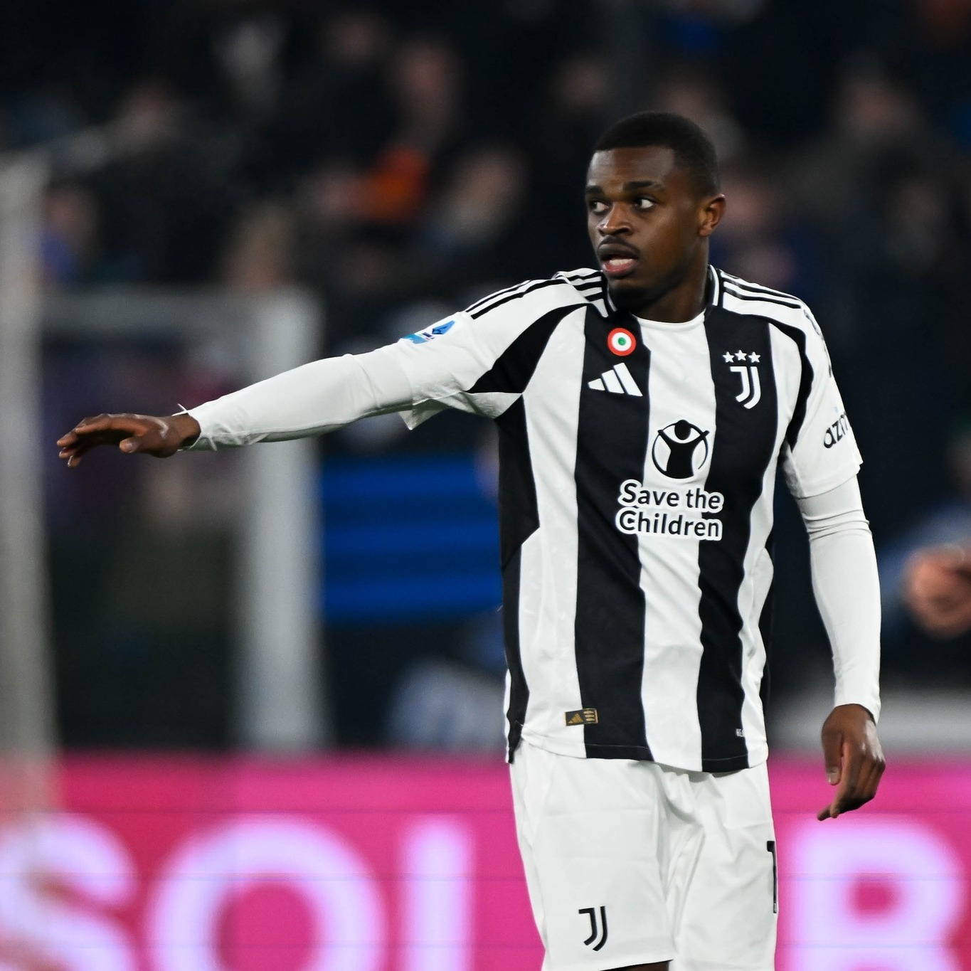 爱游戏官方登录入口-尤文图斯惨败，意甲劲旅失去赛季希望