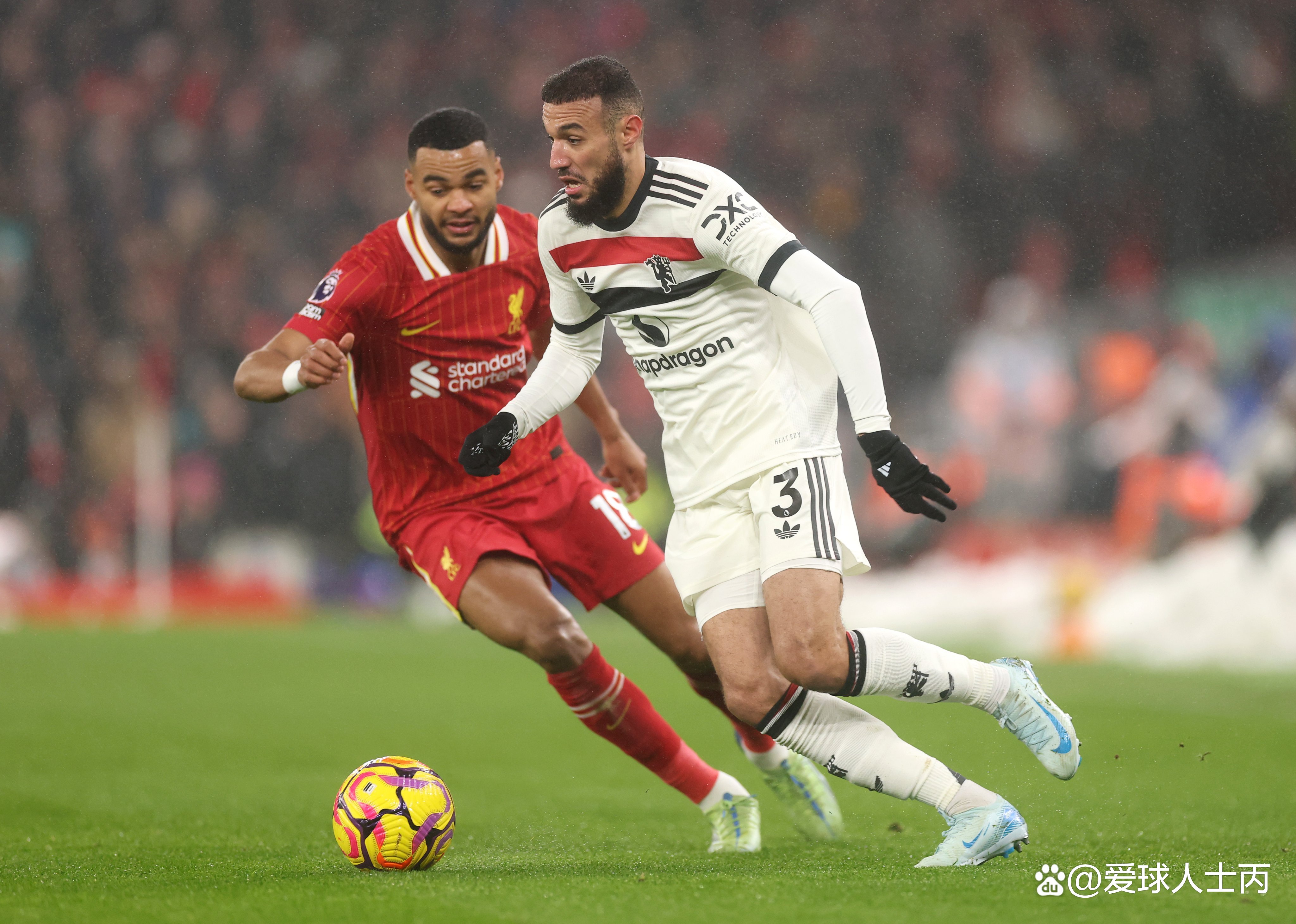 爱游戏体育网站-利物浦球员转投德甲，引起热议